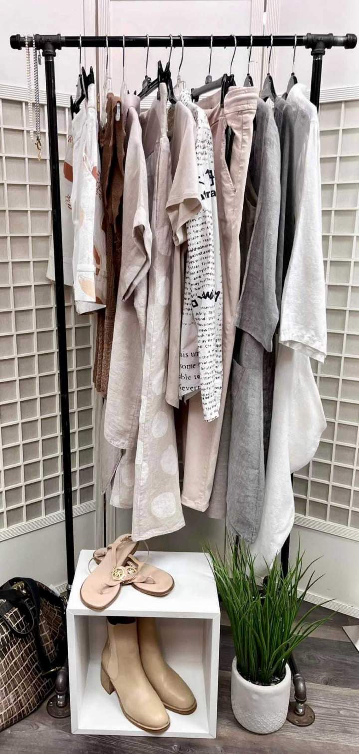 Various second-hand clothes Gatineau